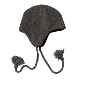 Nepal Toque Grey 100% Wool Outside Black Fleece Inside Tassle Ties